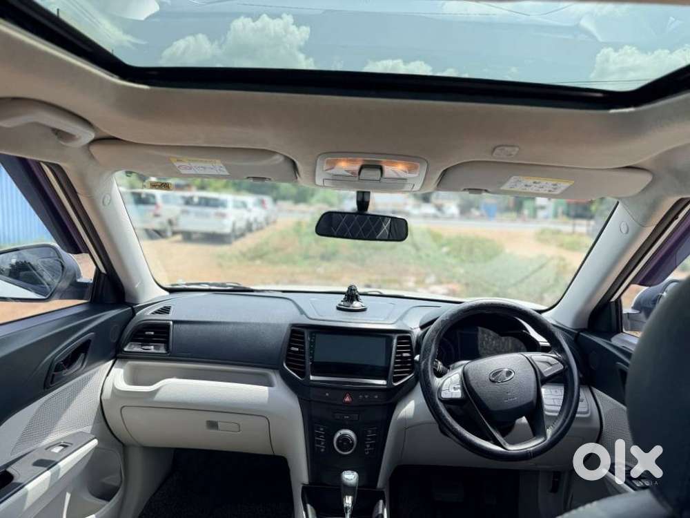 Mahindra Xuv300 W6 Amt Diesel, 2022, Diesel