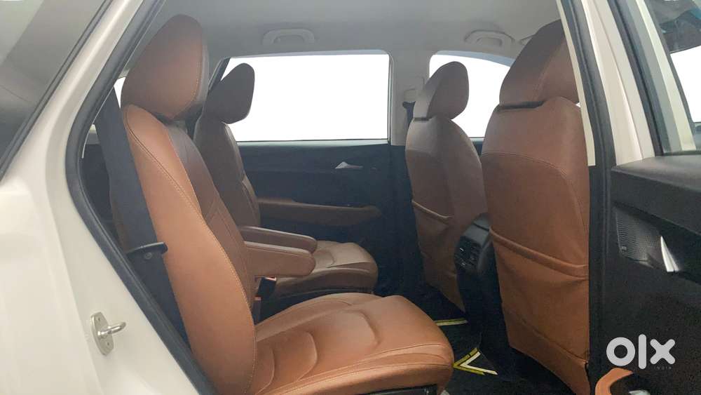 Mg Hector Plus Smart 1.5 Turbo Petrol 7 Str, 2020, Petrol