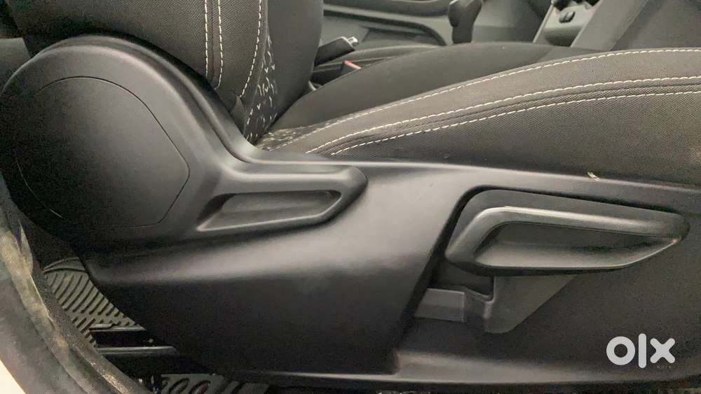 Tata Tiago 1.05 Revotorq Xt, 2023, Petrol