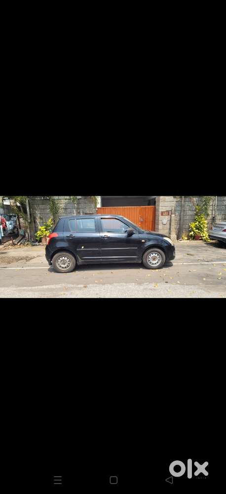 Maruti Suzuki Swift Lxi Option, 2009, Petrol