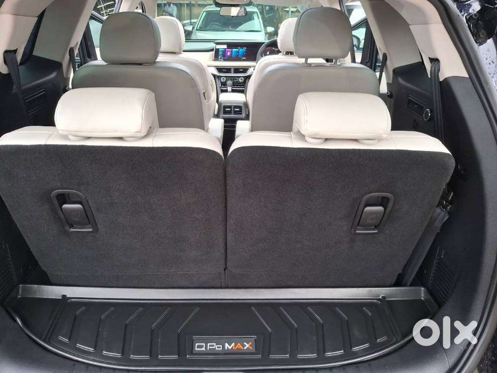 Mahindra Xuv700 Ax7l 6 Str At, 2025, Diesel
