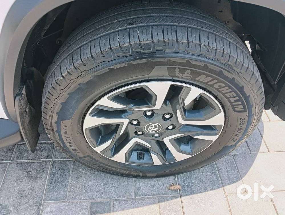 Toyota Fortuner Legender 4x2 At 2.8, 2023, Diesel