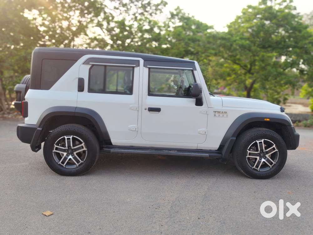 Mahindra Thar Roxx Mx3 Petrol At 2wd, 2025, Petrol