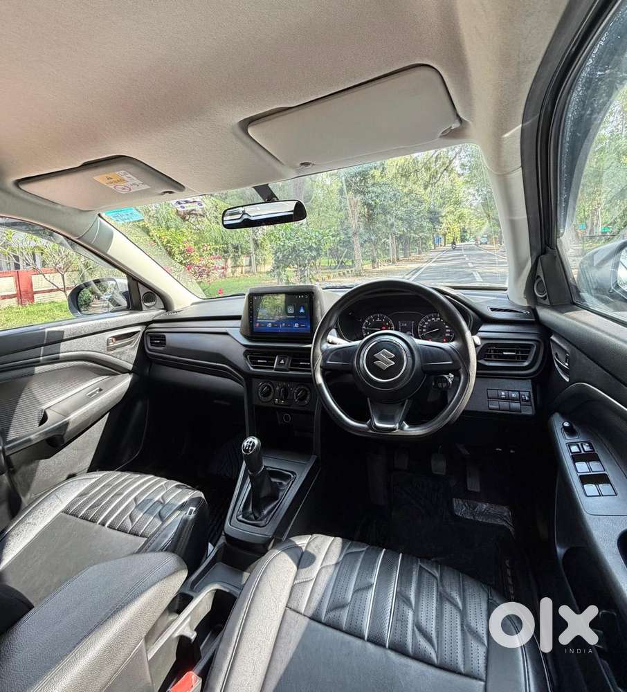 Maruti Suzuki Brezza 1.5 Lxi Smart Hybrid, 2025, Petrol