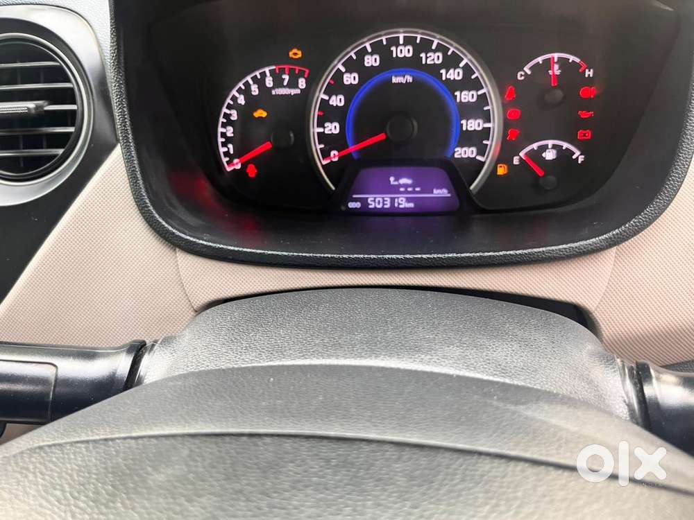 Hyundai Grand I10 Sportz 2017 Petrol