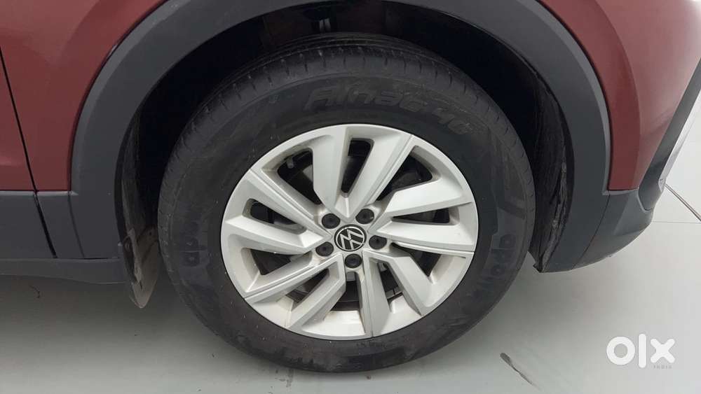Volkswagen Taigun 1.0 Tsi Highline At, 2021, Petrol