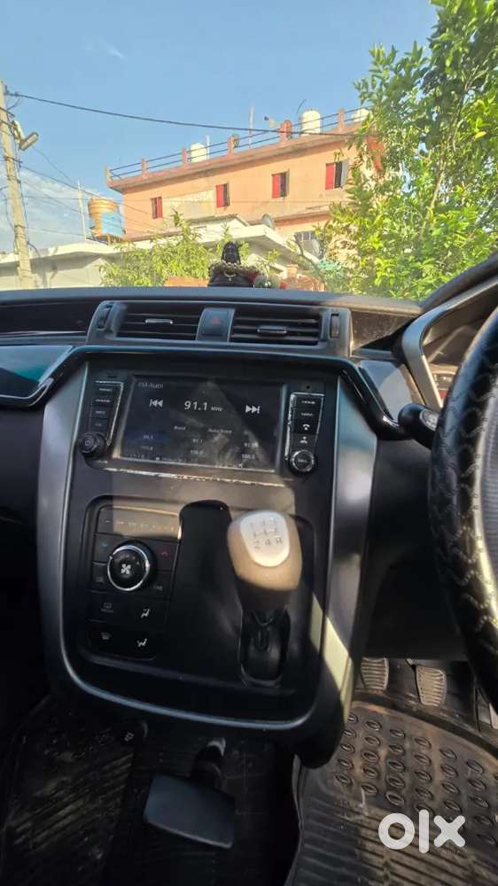 Mahindra Kuv100 Nxt 2018 Petrol 80000 Km Driven