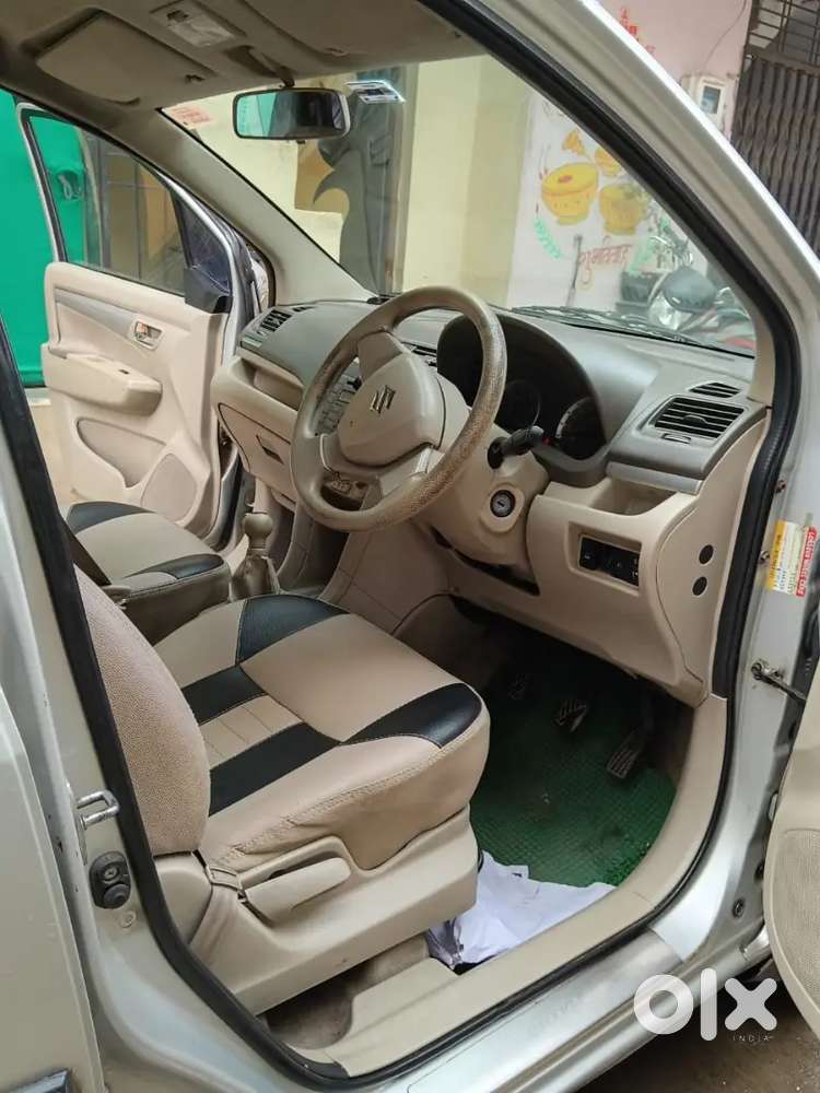 Maruti Suzuki Ertiga 2012 Diesel 326197 Km Driven