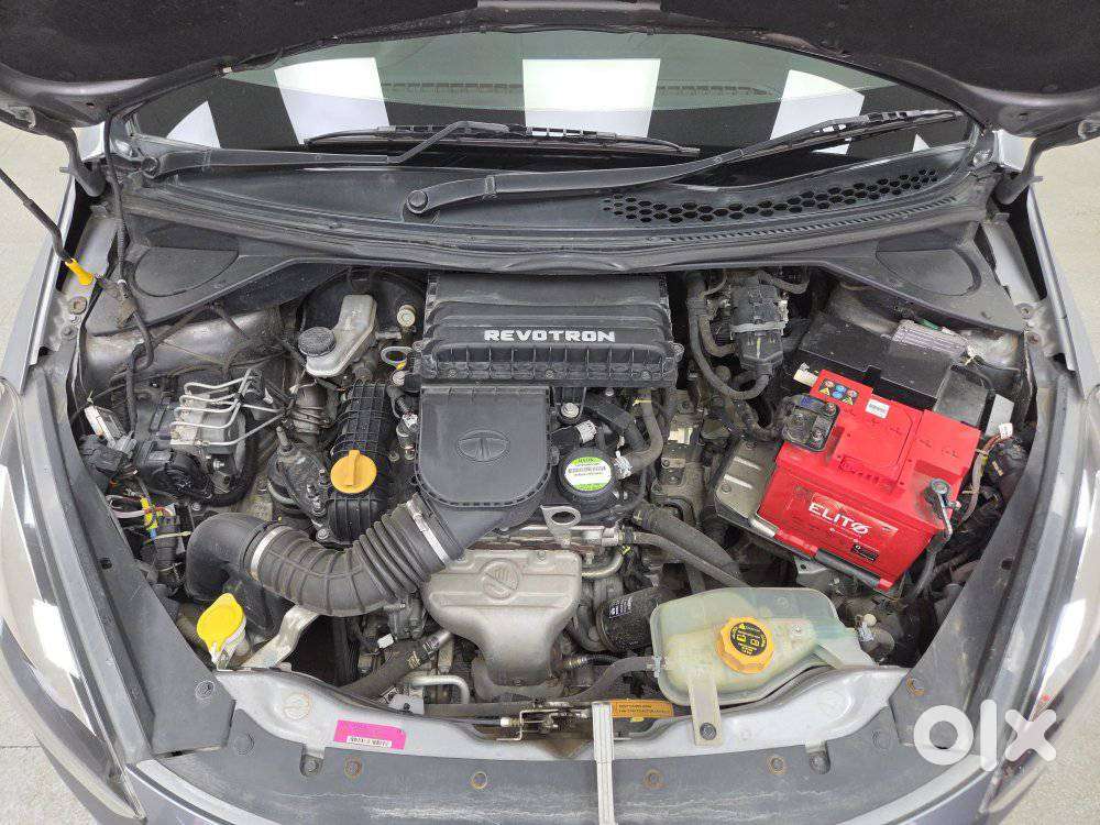 Tata Tigor Xza, 2018, Petrol