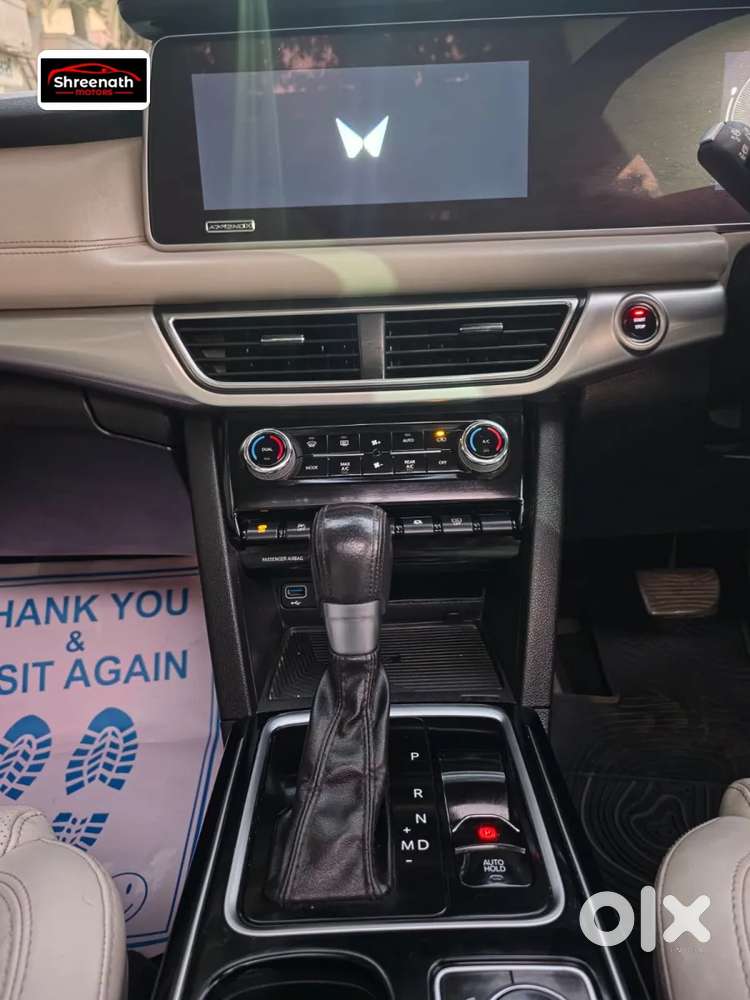 Mahindra Xuv700 2.0 Ax 7 Petrol At Luxury Pack Str, 2023, Petrol