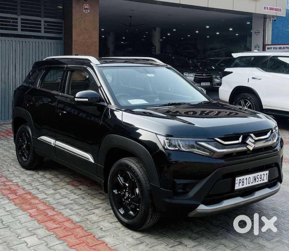 Maruti Suzuki Brezza 1.5 Zxi At Smart Hybrid, 2024, Petrol