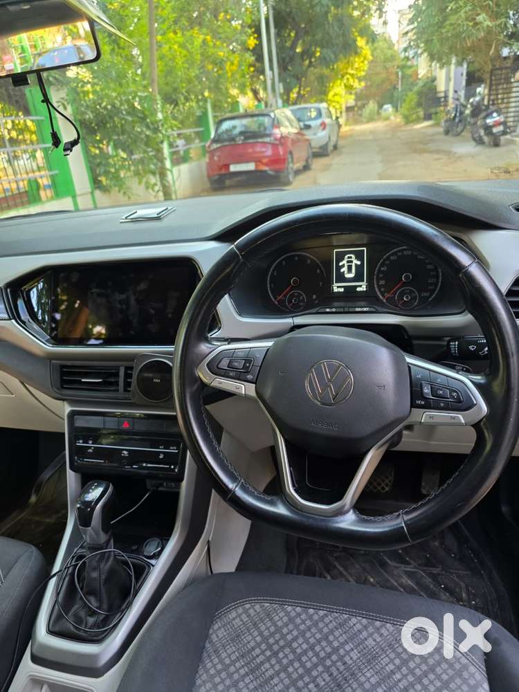 Volkswagen Taigun Highline 1.0 At