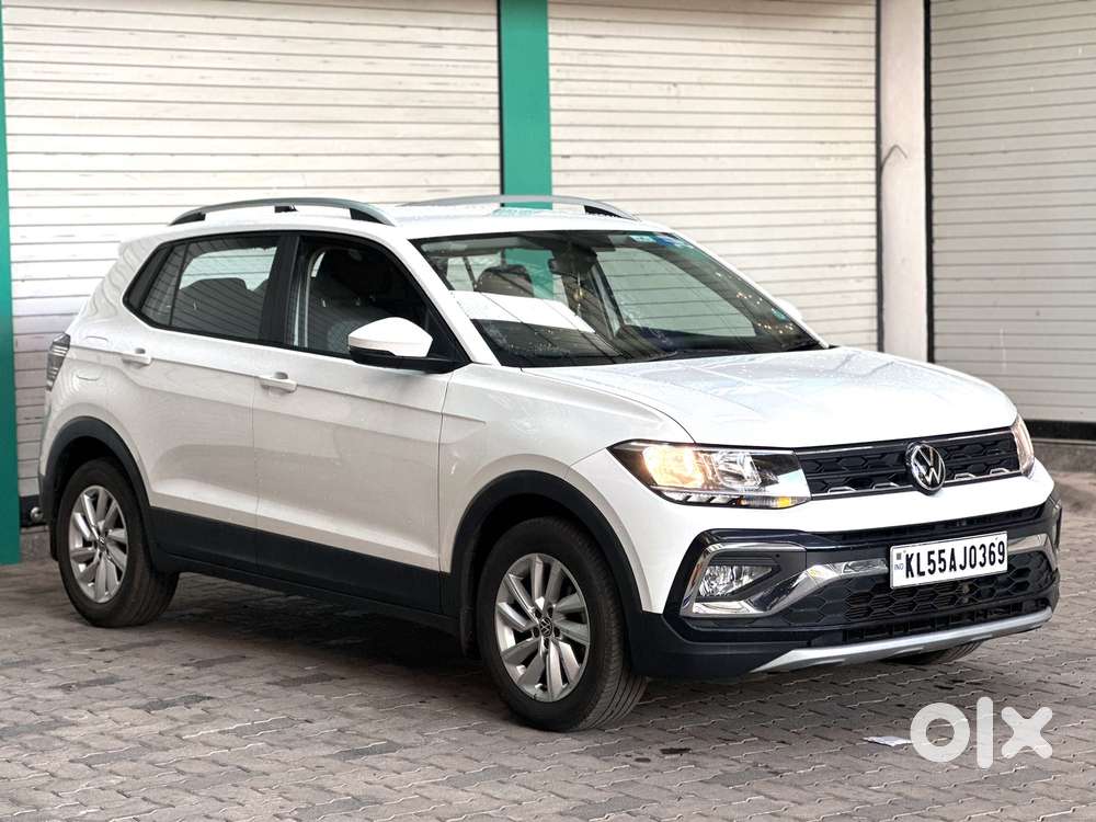 Volkswagen Taigun 1.0 Tsi Highline At, 2023, Petrol