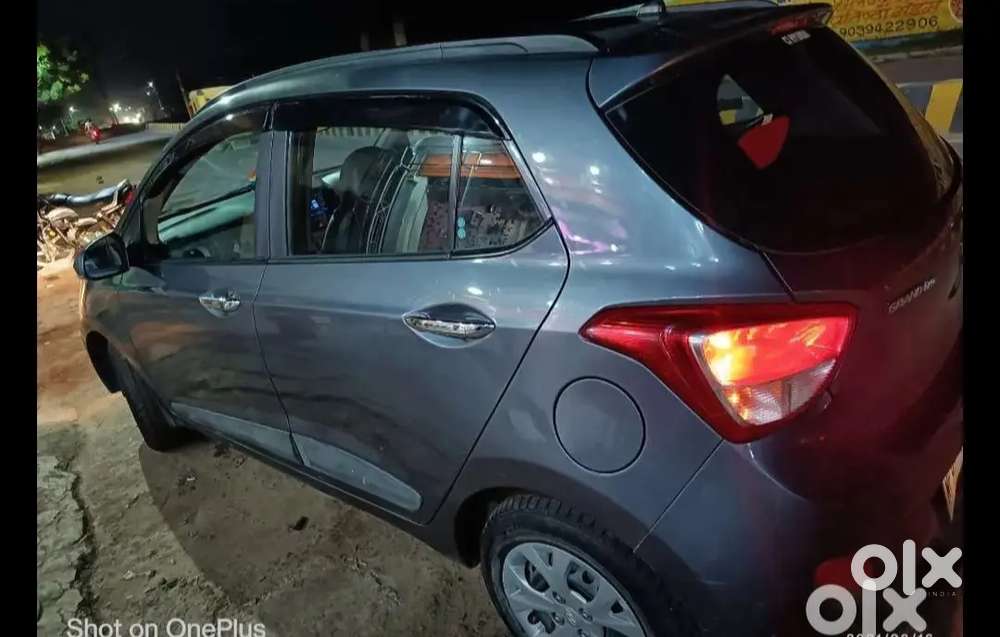 Hyundai Grand I10 2015 Petrol Well Maintained