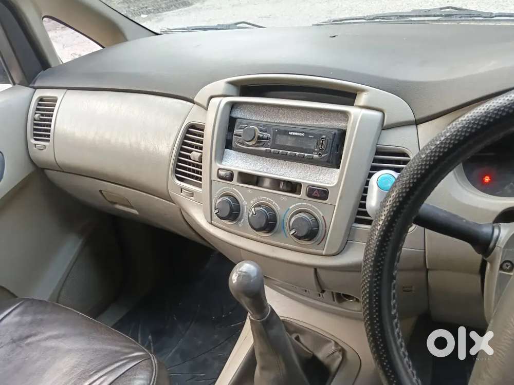 Toyota Innova 2.5 E 2012 Model Hp Number