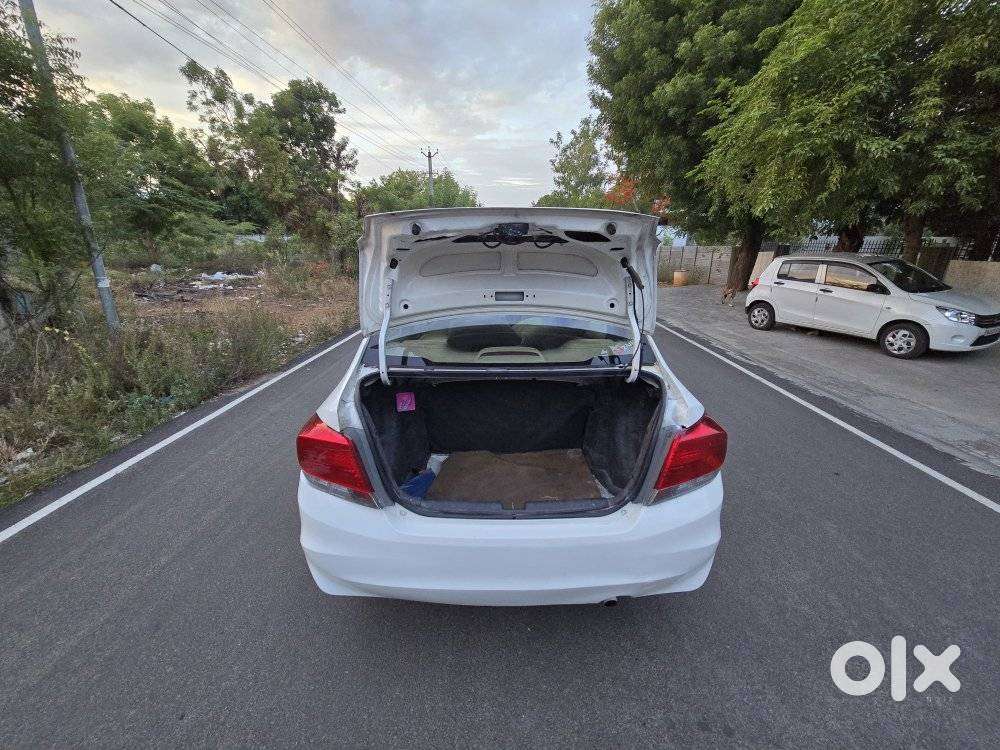 Honda Amaze, 2015, Diesel
