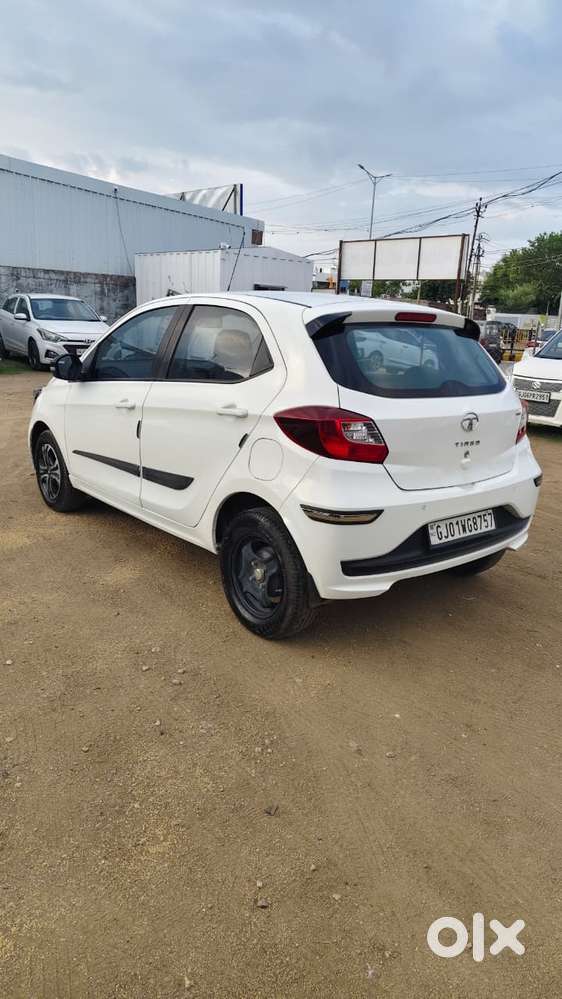 Tata Tiago 1.2 Revotron Xt (o), 2022, Cng & Hybrids