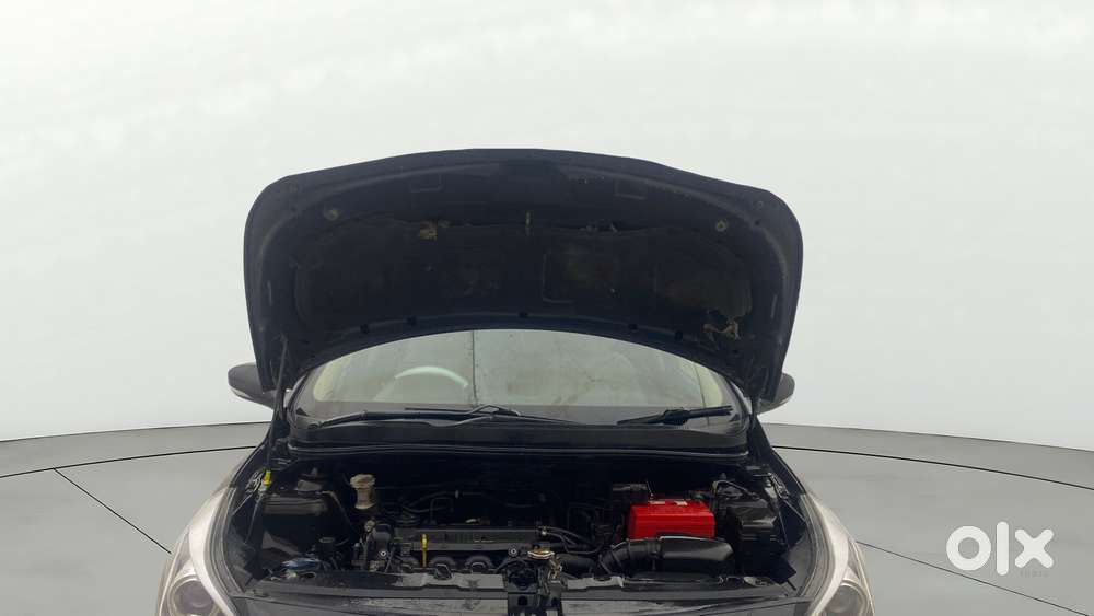 Hyundai Verna [2015-2018] Fluidic 4s 1.6 Vtvt Sx, 2016, Petrol