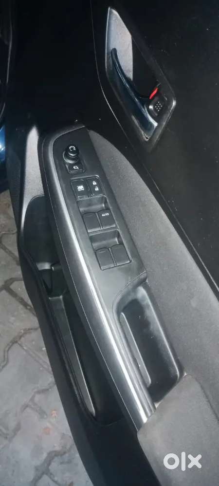 Maruti Suzuki Swift Lxi 2023