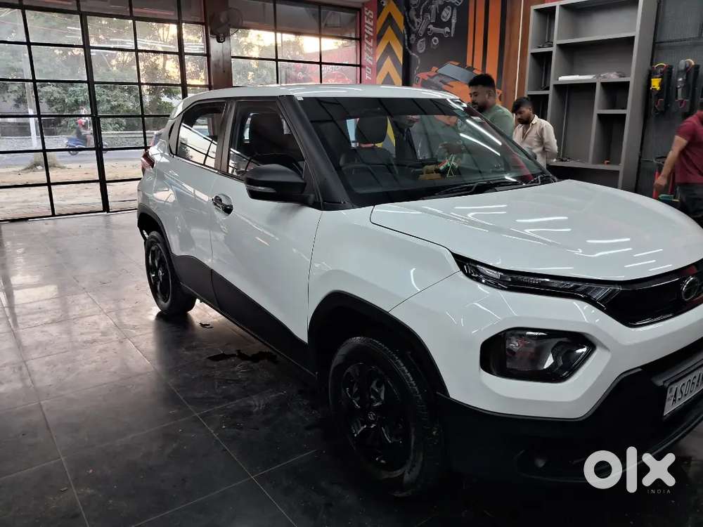 Tata Punch 1.2 Revotron 2025 Petrol