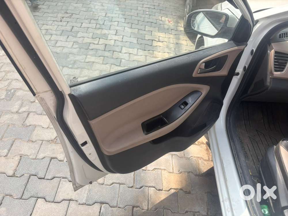 Hyundai Elite I20 2016