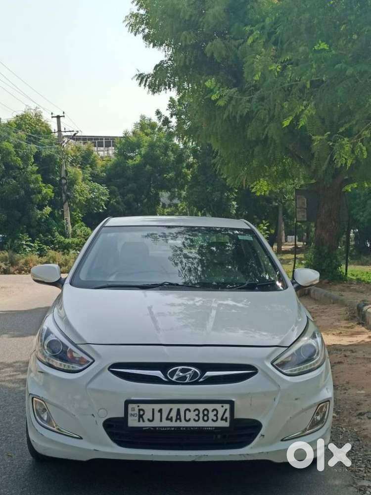 Hyundai Verna 1.6 Crdi At Sx Option, 2015, Diesel