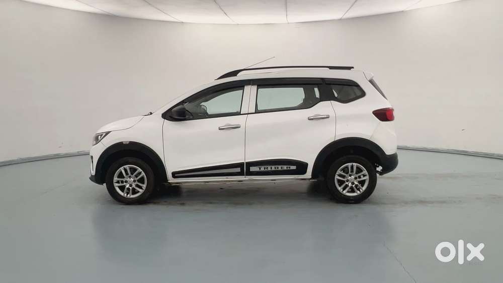 Renault Triber Rxl, 2022, Petrol