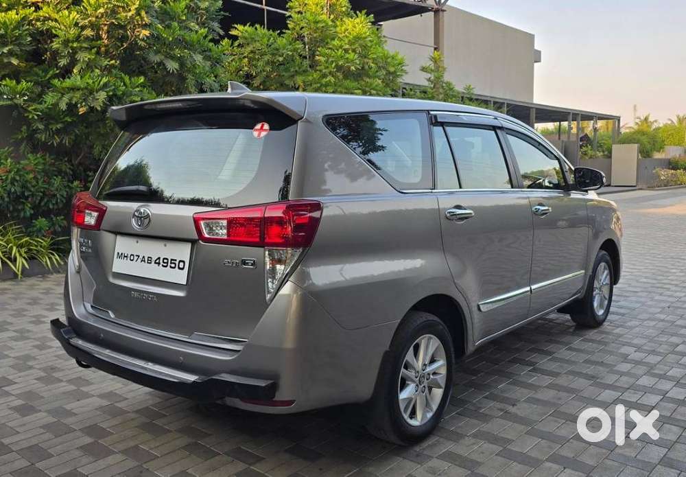Toyota Innova Crysta 2.8 Gx At, 2016, Diesel