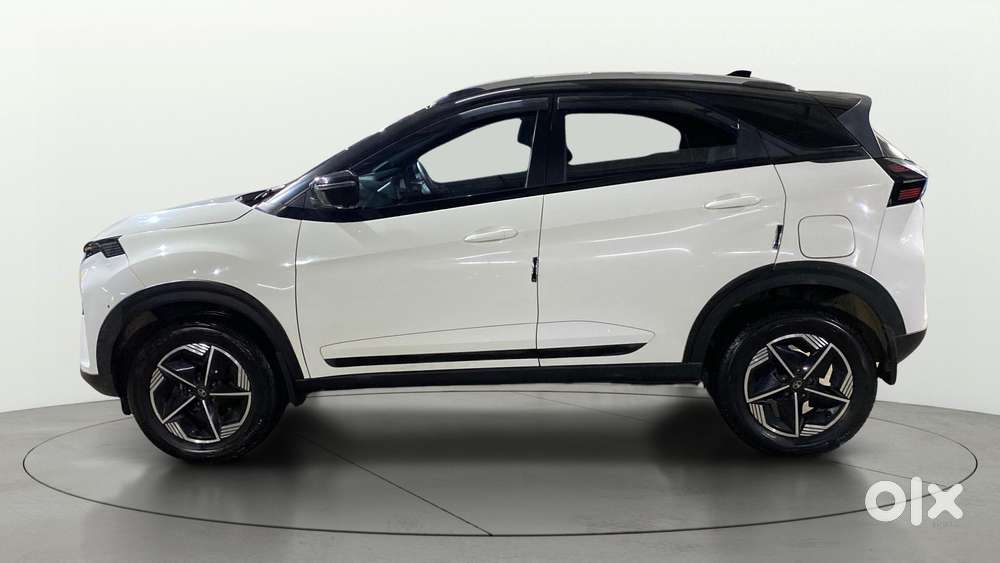 Tata Nexon Fearless Plus S 1.2 Revotron Petrol 6mt Dt, 2024, Petrol