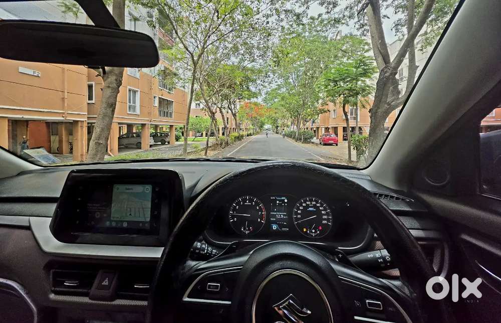 Maruti Brezza Zxi Hybrid 2025