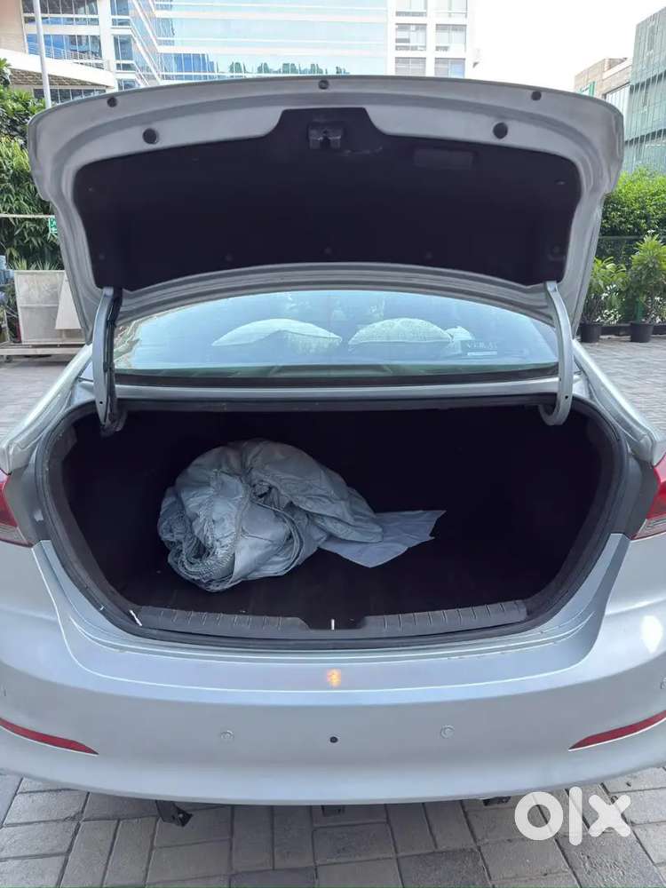 Hyundai Elantra 2017 Petrol