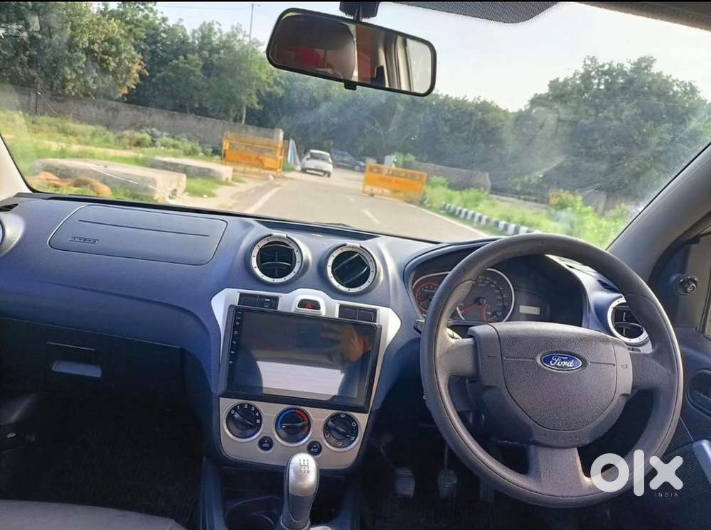 Ford Figo 1.2 Petrol 2015