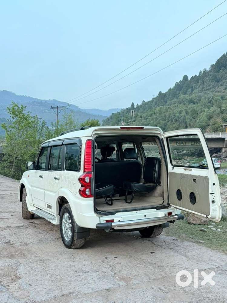 Mahindra Diesel Car 2013