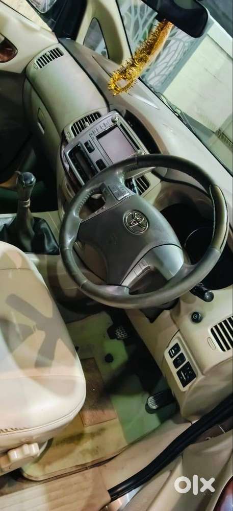 Toyota Innova 2013 Diesel 115000 Km Well Maintained