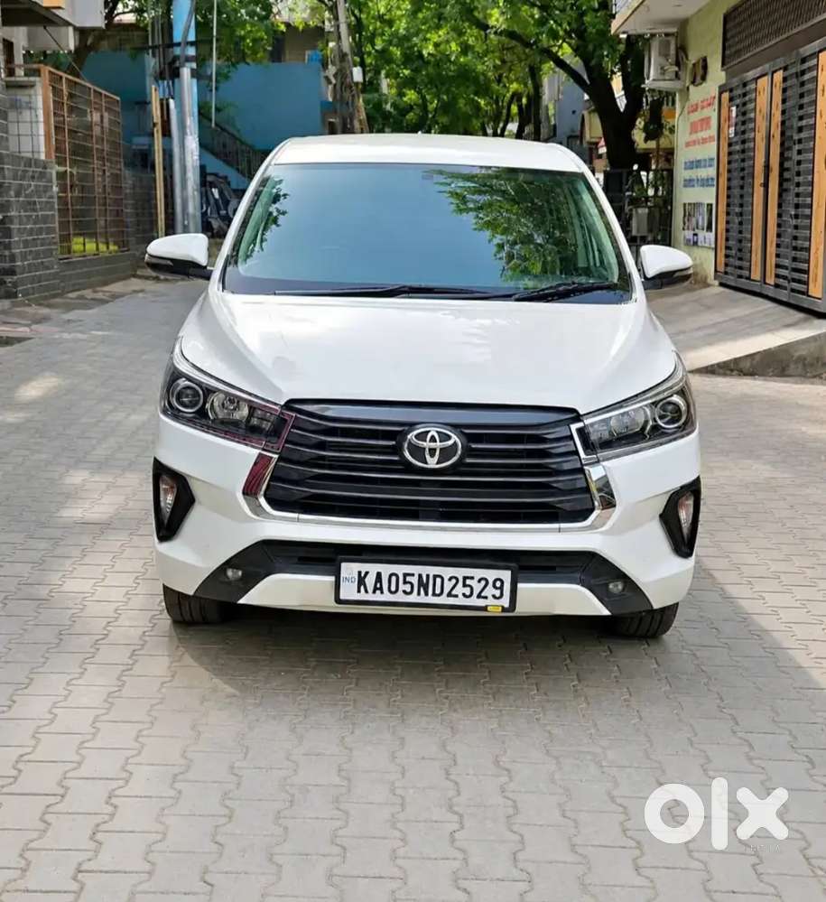 Toyota Innova Crysta 2.4 Z 2022