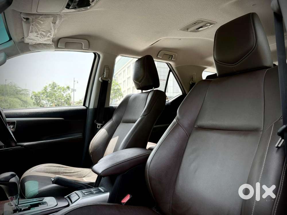 Toyota Fortuner 4x2 At 2.7 Petrol, 2017, Petrol
