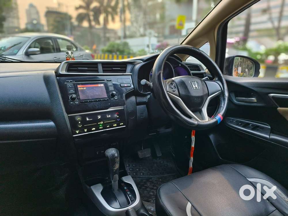 Honda Jazz V Automatic, 2016, Petrol