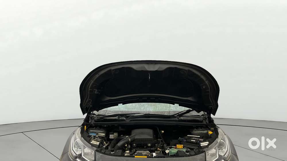 Tata Nexon 1.2 Revotron Xz Plus, 2022, Petrol