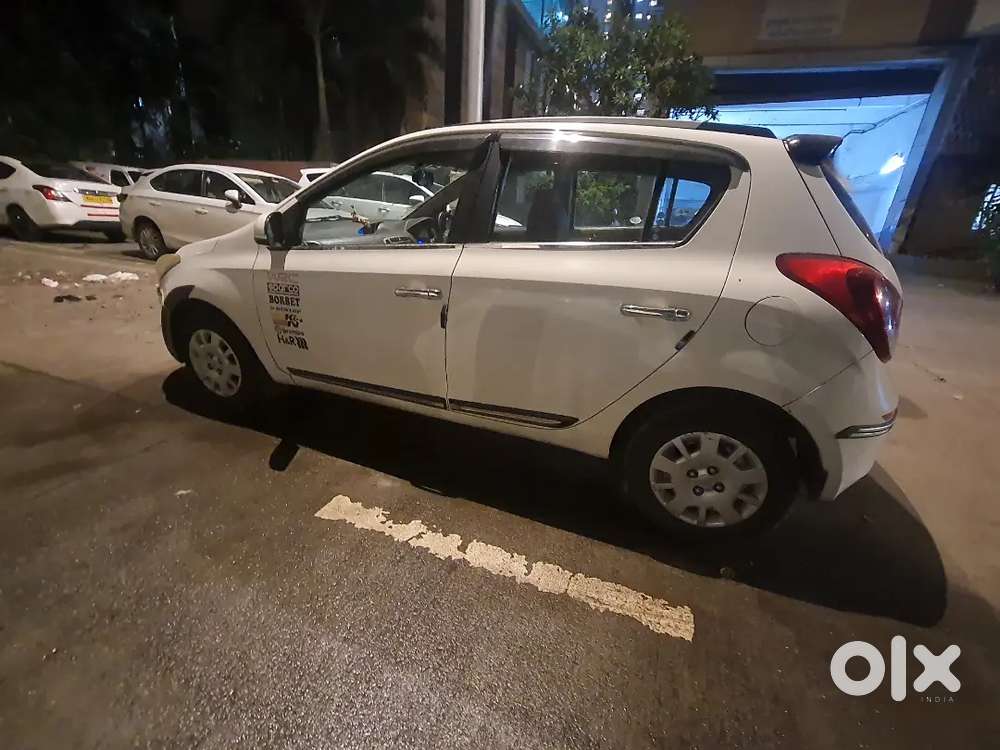 Hyundai I20 Magna Petrol 2012