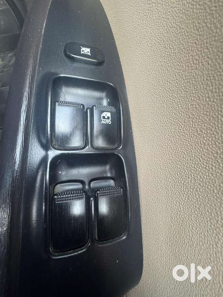 Hyundai I10 2017 Petrol 77000 Km Driven