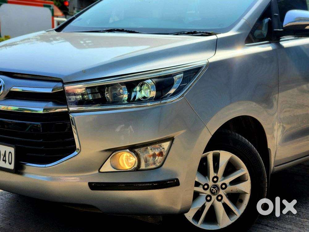 Toyota Innova Crysta 2.8z Automatic, 2017, Diesel