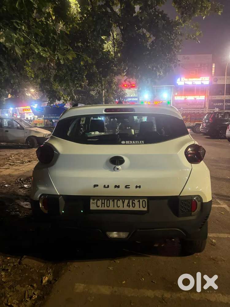 Tata Punch 2025 Petrol Well Maintained