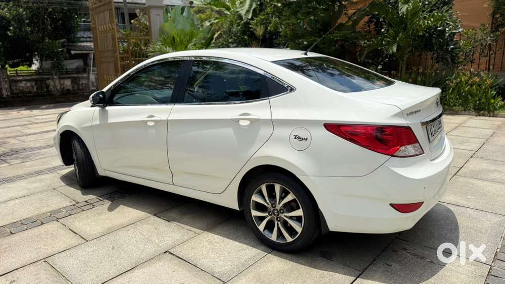 Hyundai Fluidic Verna 2014 Car