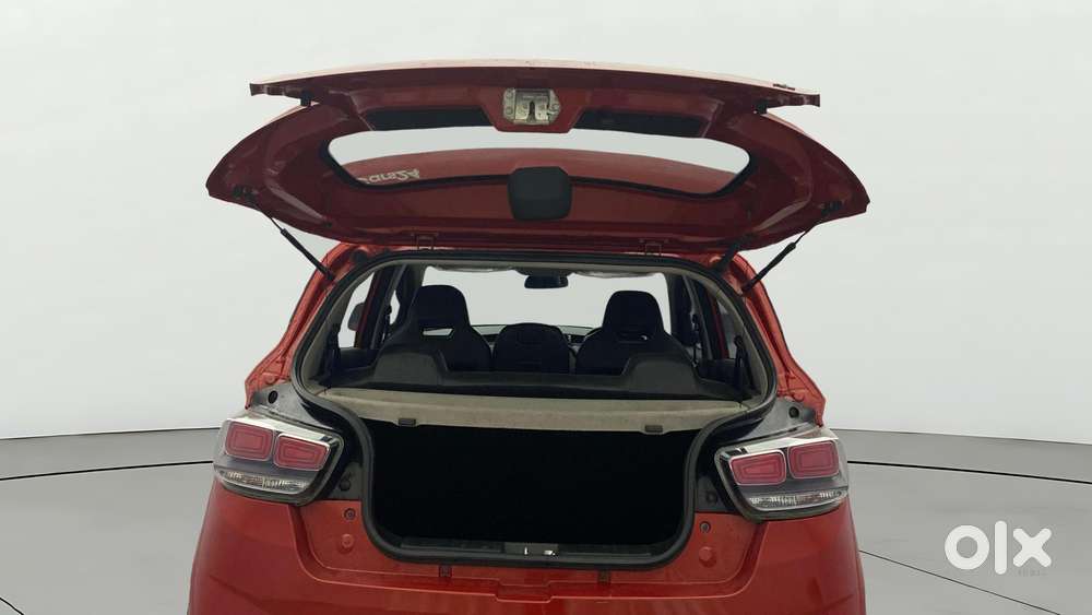 Mahindra Kuv 100 2016-2017 Mfalcon G80 K8, 2018, Petrol