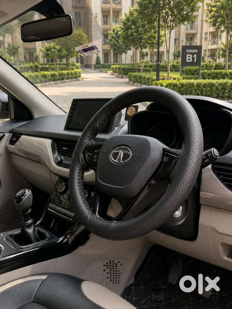 Tata Nexon 1.2 Revotron Xm (s), 2019, Petrol