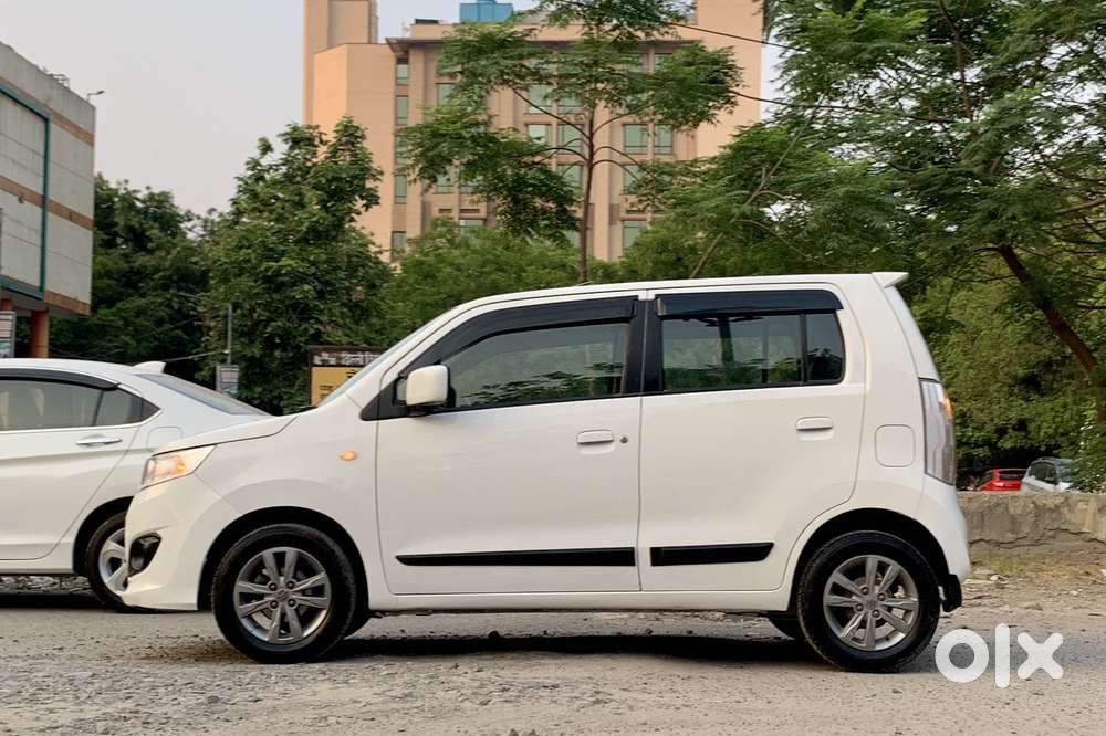 Maruti Suzuki Wagon R Stingray Vxi Optional, 2013, Petrol