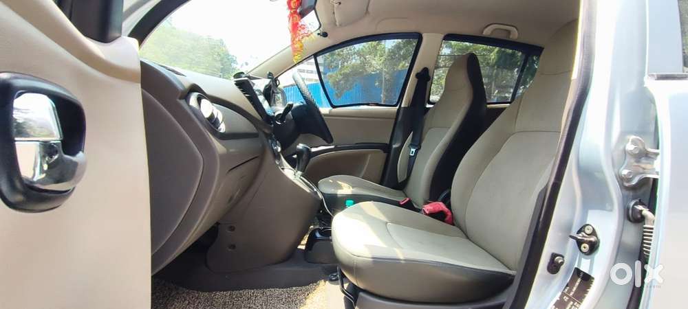 Hyundai I10 Sportz At, 2013, Petrol