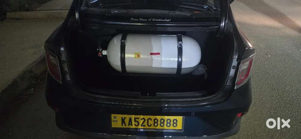 Hyundai Aura Yellow Broad 1.2 Sx 2024