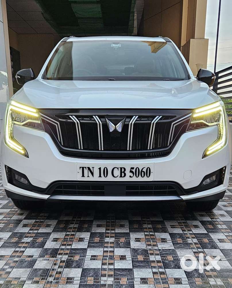 Mahindra Xuv700 2.2 Ax 7 Diesel At Str, 2025, Diesel