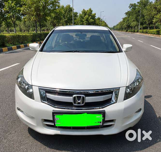 Honda Accord (bull Dog) 2008-9 Petrol Well Maintained